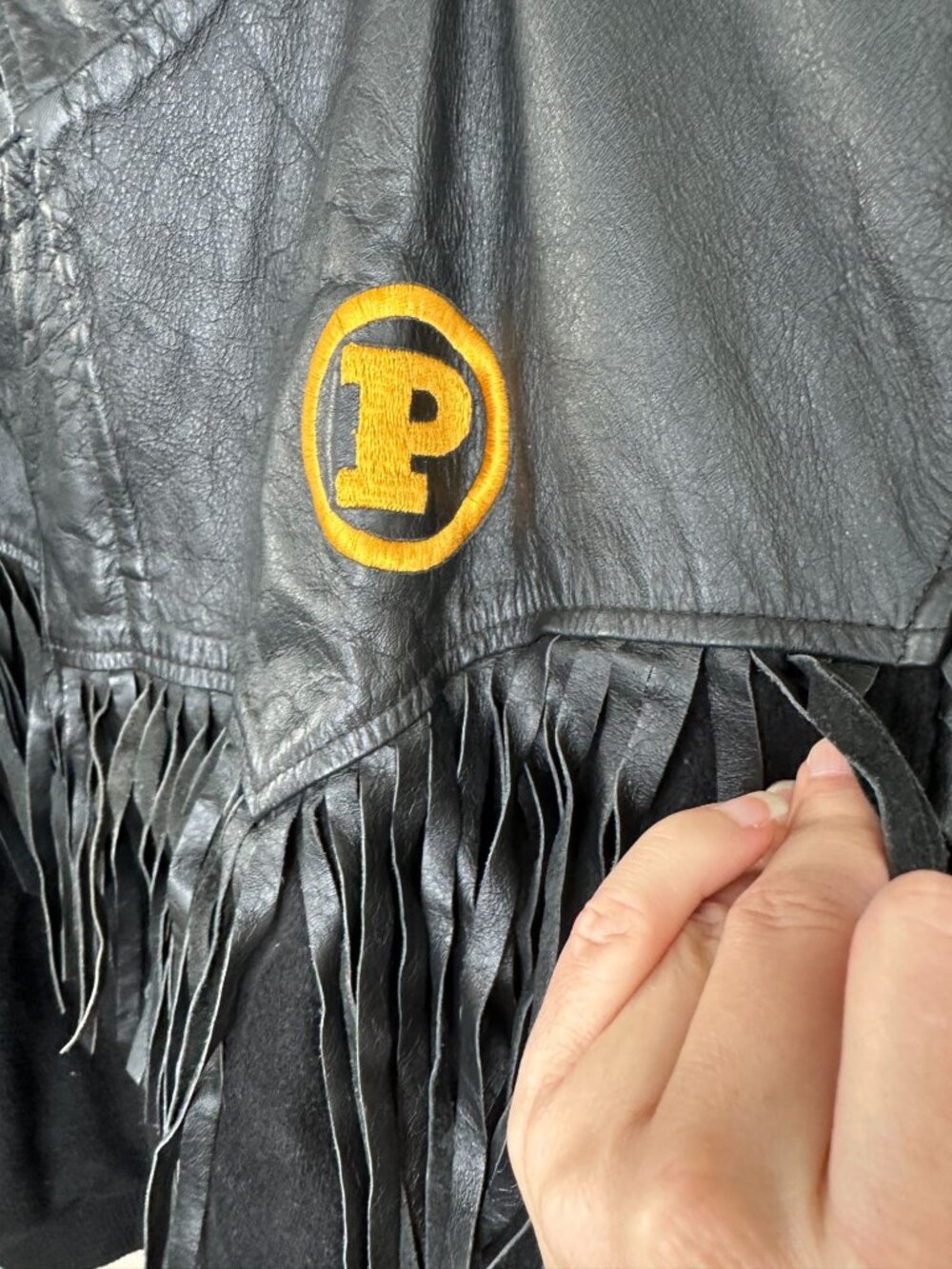Vintage Black Leather Fringe Biker Jacket Embroidered Posse Logo L Western Style - Picture 2 of 7